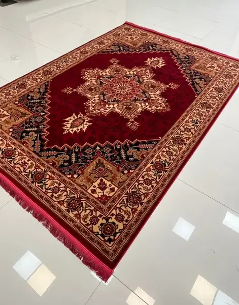 عکس فرش قرمز قدیمی