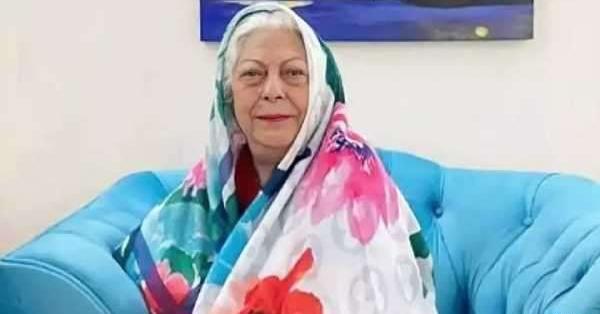 عکس تولد ثریا
