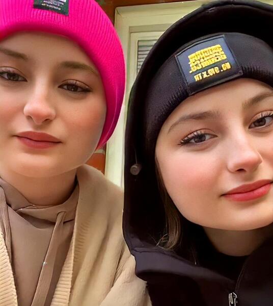 عکس صورت نیکا فلاحی
