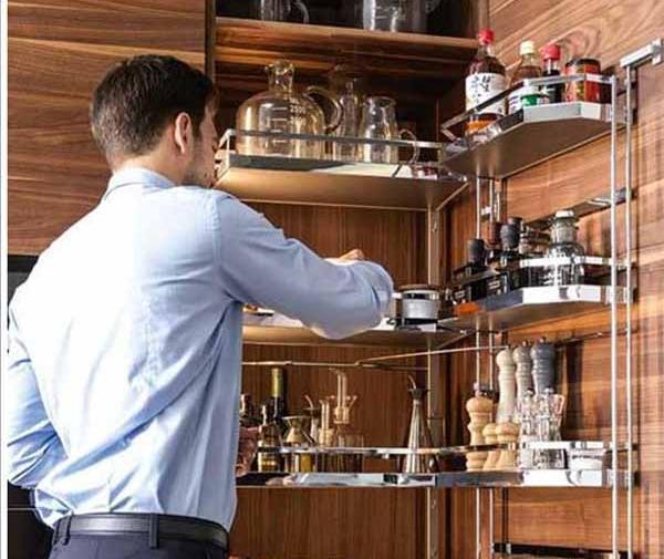 عکس اکسسوری داخل کابینت