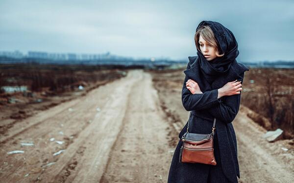 عکس دختر ایرانی تنها