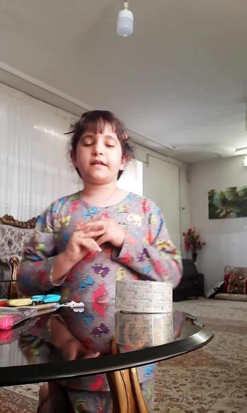 عکس بافت شال گردن با کارتون