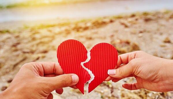 عکس لاکچری قلب شکسته