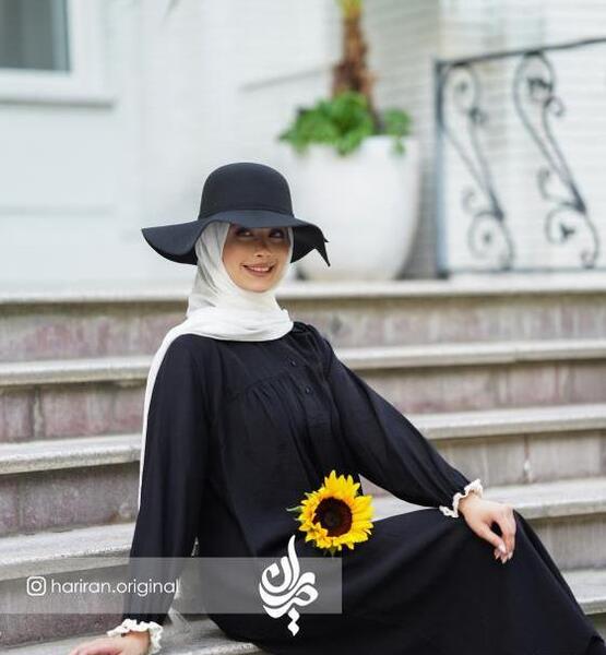عکس لباس مجلسی بلند پوشیده پف دار