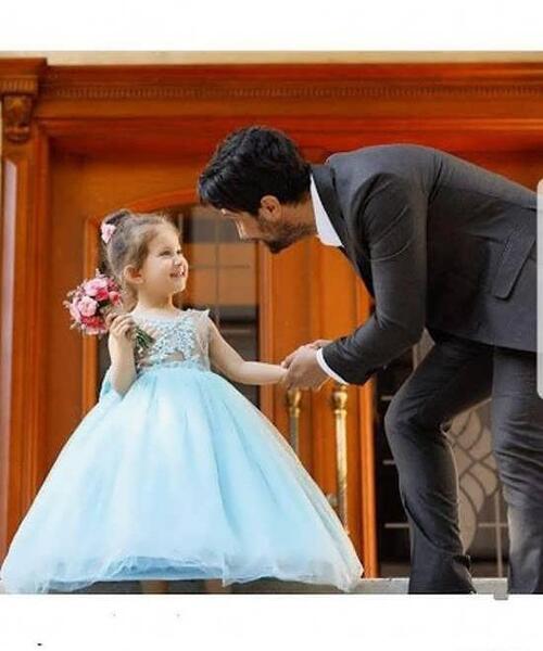 ژست عکس پدر دختری