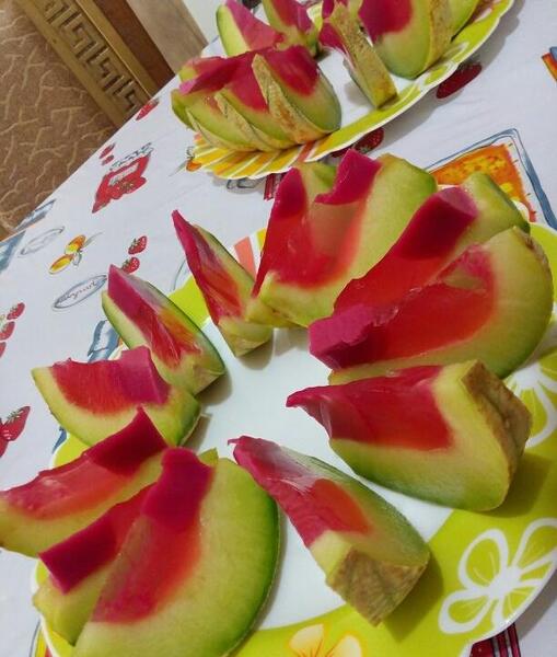 عکس ژله داخل طالبی