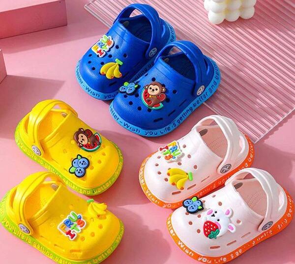 عکس دمپایی دخترانه بچه گانه
