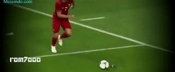 عکسی از مسی و رونالدو