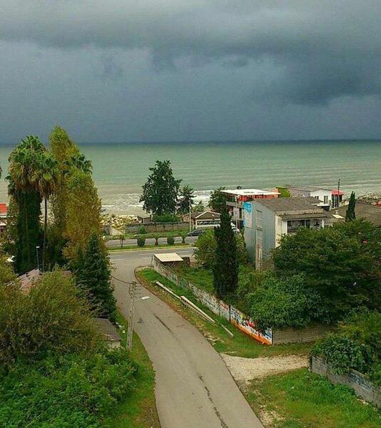 عکس آسمان سرخ