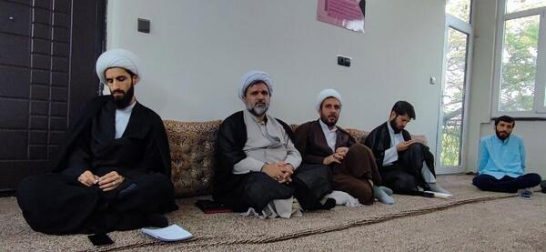 عکس دکتر فرزانه حجت کرج