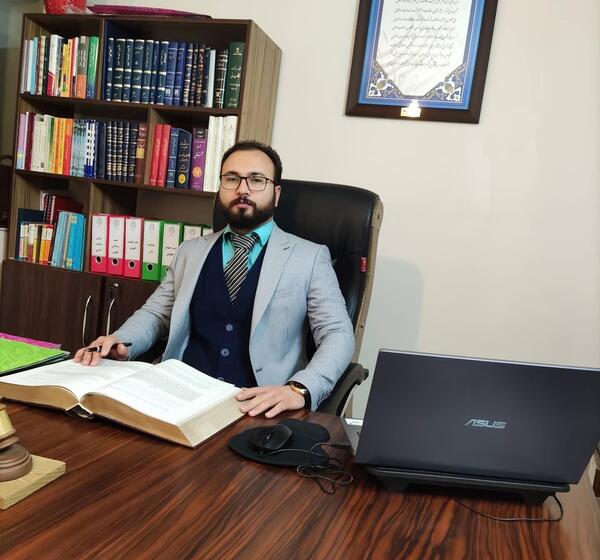 عکس احسان کریمی