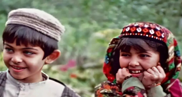 عکس بیتا توکلی در چشم باد