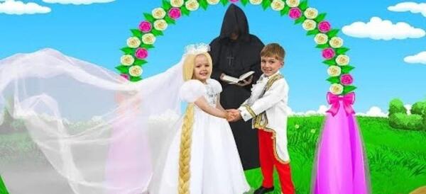 عکس دختر کفشدوزکی چاق