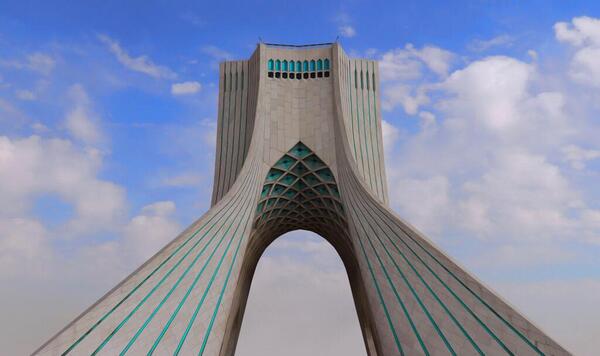 عکس برج آزادی