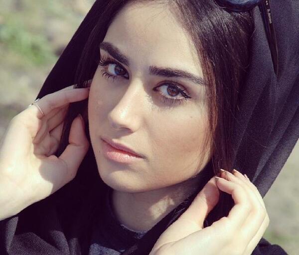 عکس ریحانه عشق مهراب خسته صدا