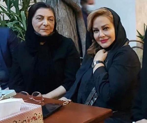 عکس بهاره در مراسم ختم