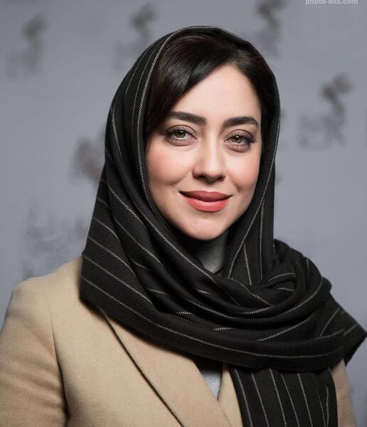عکس بهاره در مراسم ختم