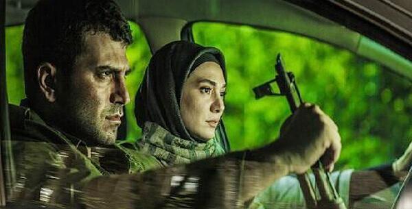 عکس روزبه حصاری در فیلم افرا
