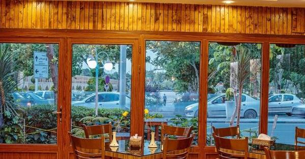 عکس های هتل پارسیان سوئیت اصفهان
