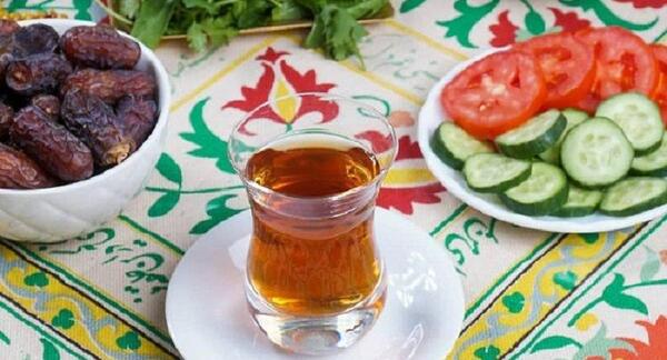 عکس ساده سفره افطار