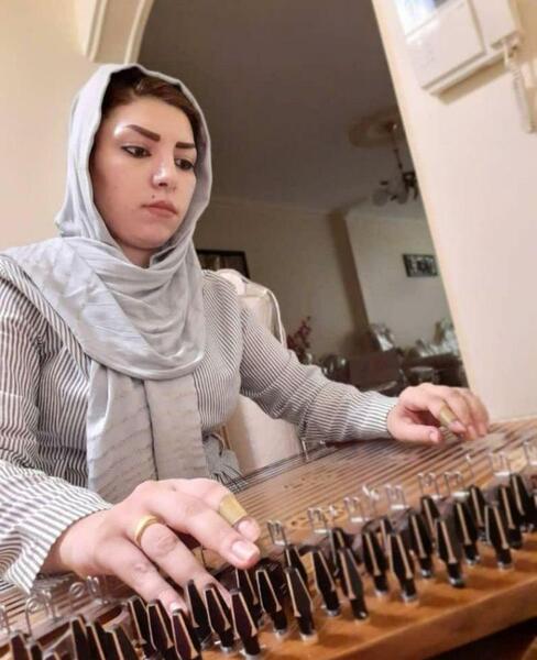 عکس مجری پریناز حسین پور