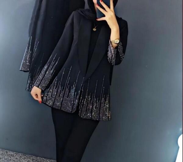 عکس باب اسفنجی روی سفال