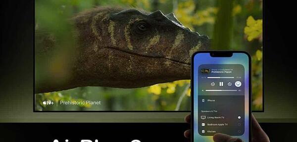 عکس تصویر گوشی اپل روی تلویزیون سامسونگ