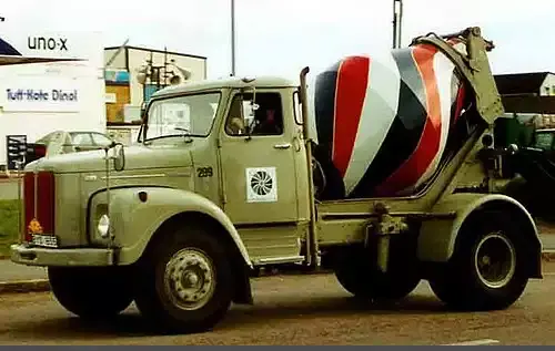 عکس اسکانیا ماموت