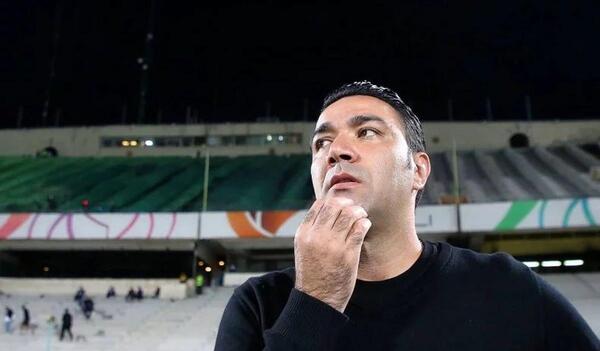 عکس همسر جواد نکونام در فرودگاه