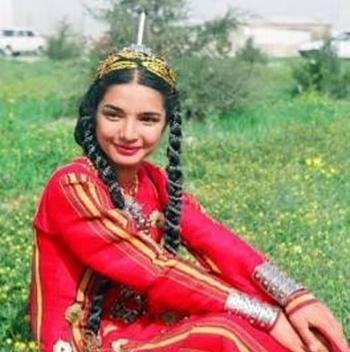عکس کلاه پشمی ترکمنی