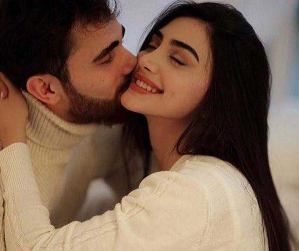 عکس پروفایل دخترونه عاشقانه دونفره