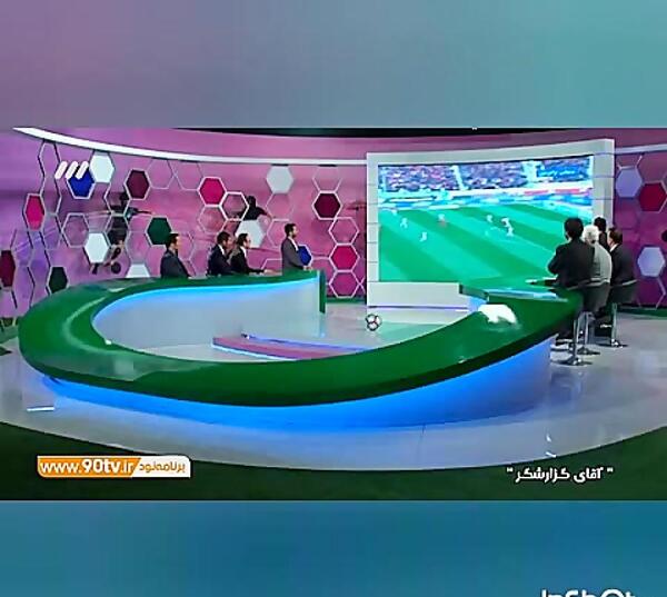عکس شهاب پویان گزارشگر شبکه سی پلاس