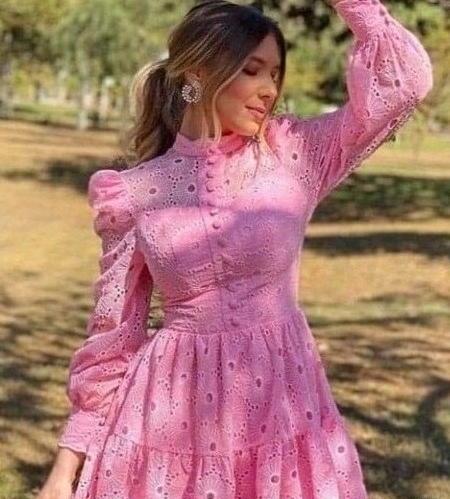عکس کفش اسپرت صورتی