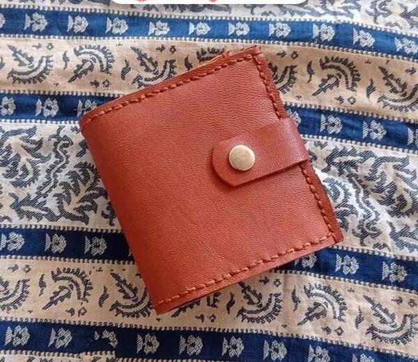 عکس کفش اسپرت صورتی