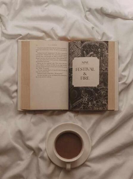 عکس فیک چشم دخترانه قهوه ای