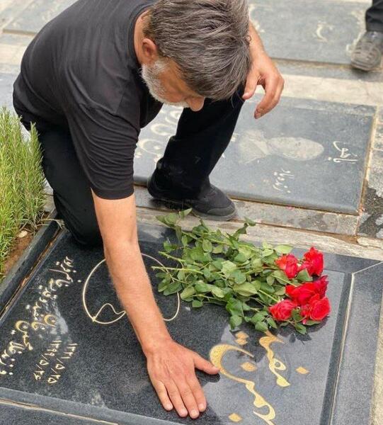 عکس قبر بهمن مفید