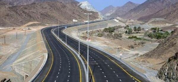 عکس آزاد درسریال تردید