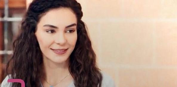 عکس آزاد درسریال تردید