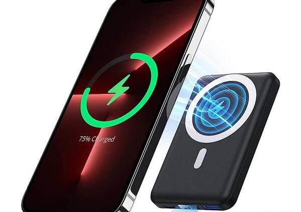 عکس پاوربانک خورشیدی
