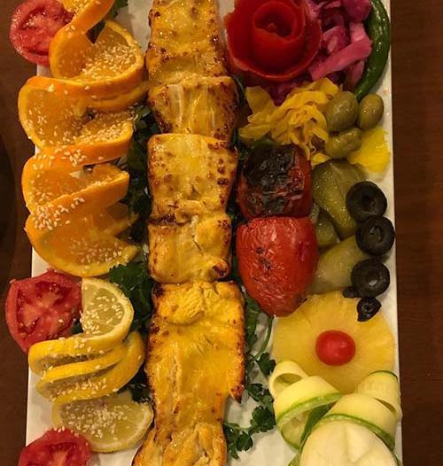 عکس رستوران کف شیشه ای کیش