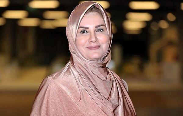 عکس مجری زن خوش صدا