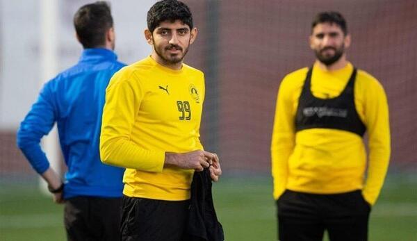 عکس مهدی ترابی با لباس استقلال