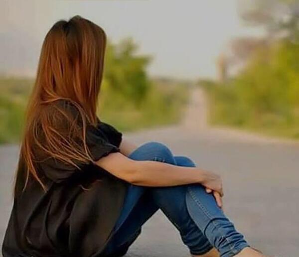عکس تنهایی کشیدن