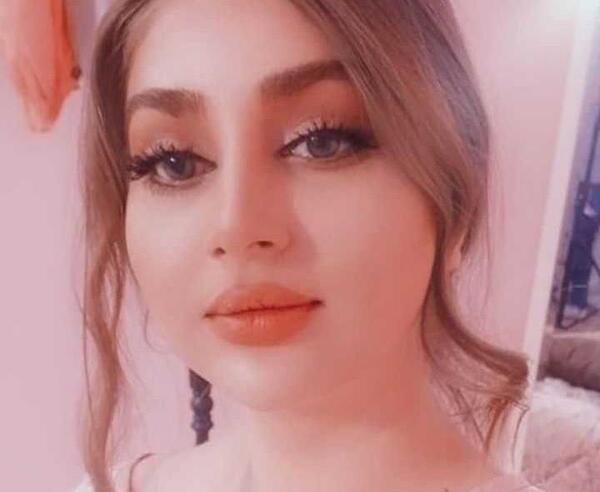 عکس سمیرا کارزان بدون آرایش