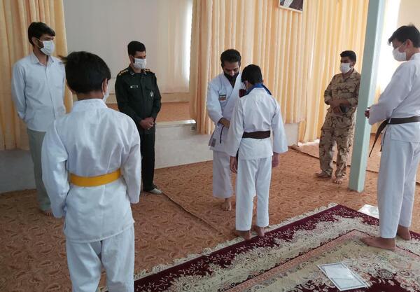 عکس حکم کمربند زرد کاراته