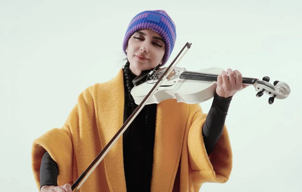 عکس خواهر دوقلوی ستاره سعیدی