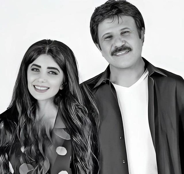 عکس خواهر دوقلوی ستاره سعیدی