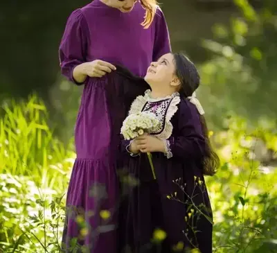 ژست عکس عکاسی تولد