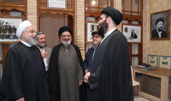 عکس نوه روحانی