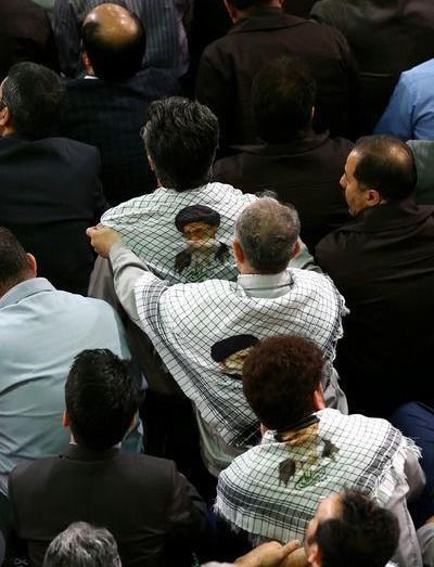 عکس چفیه رهبری